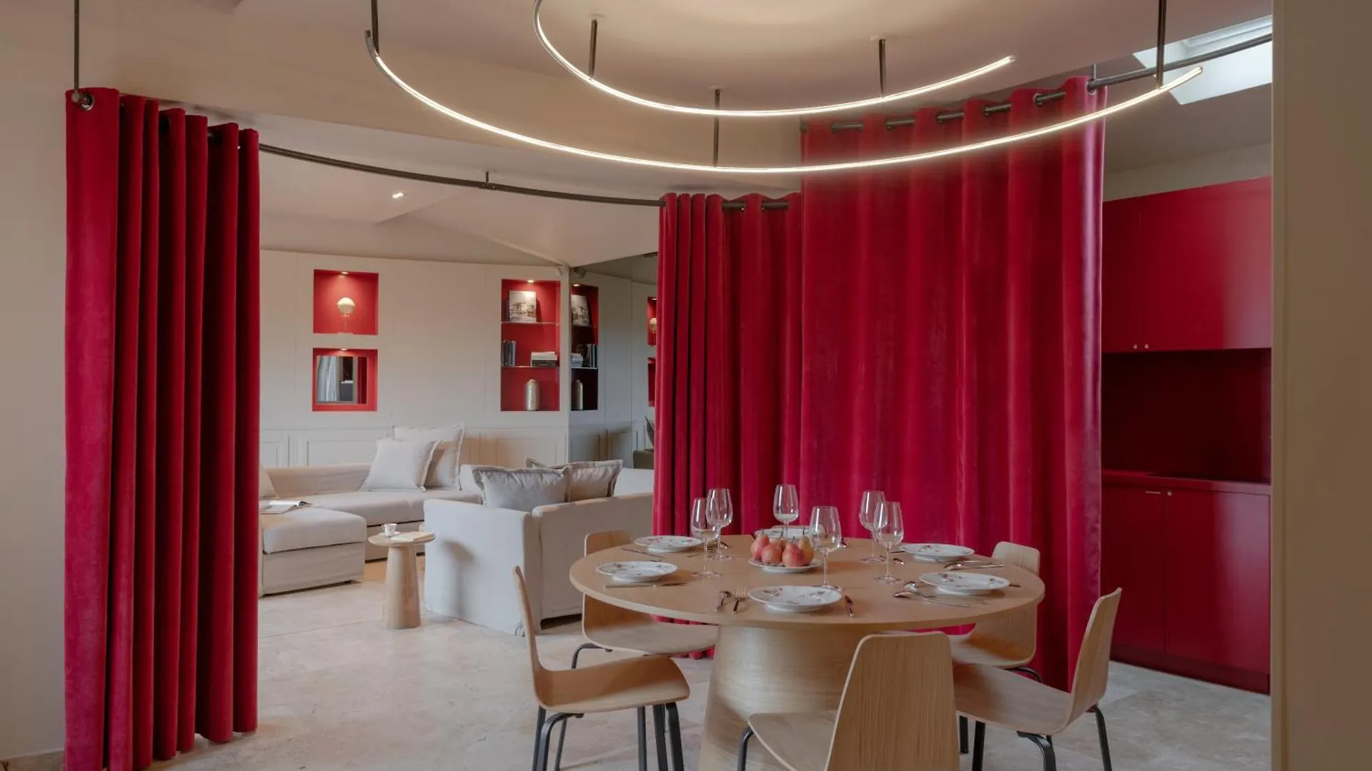 Mihotel Le Gourguillon Lyon 2*,  France