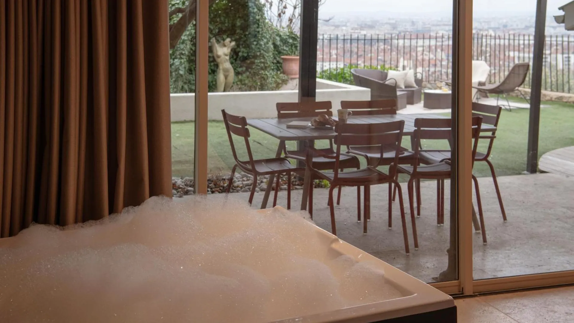 Hotel Mihotel Le Gourguillon Lyon