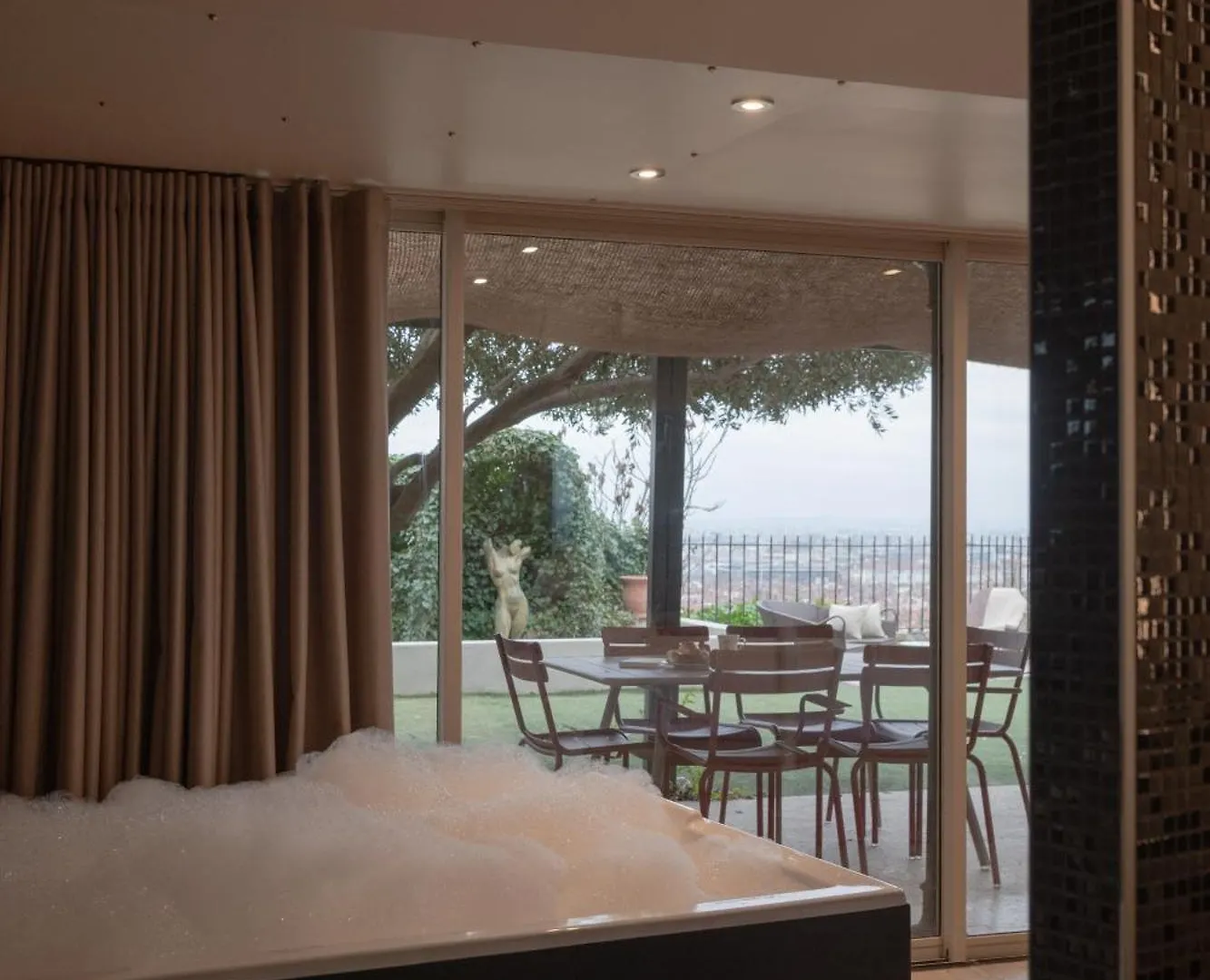 Mihotel Le Gourguillon Lione