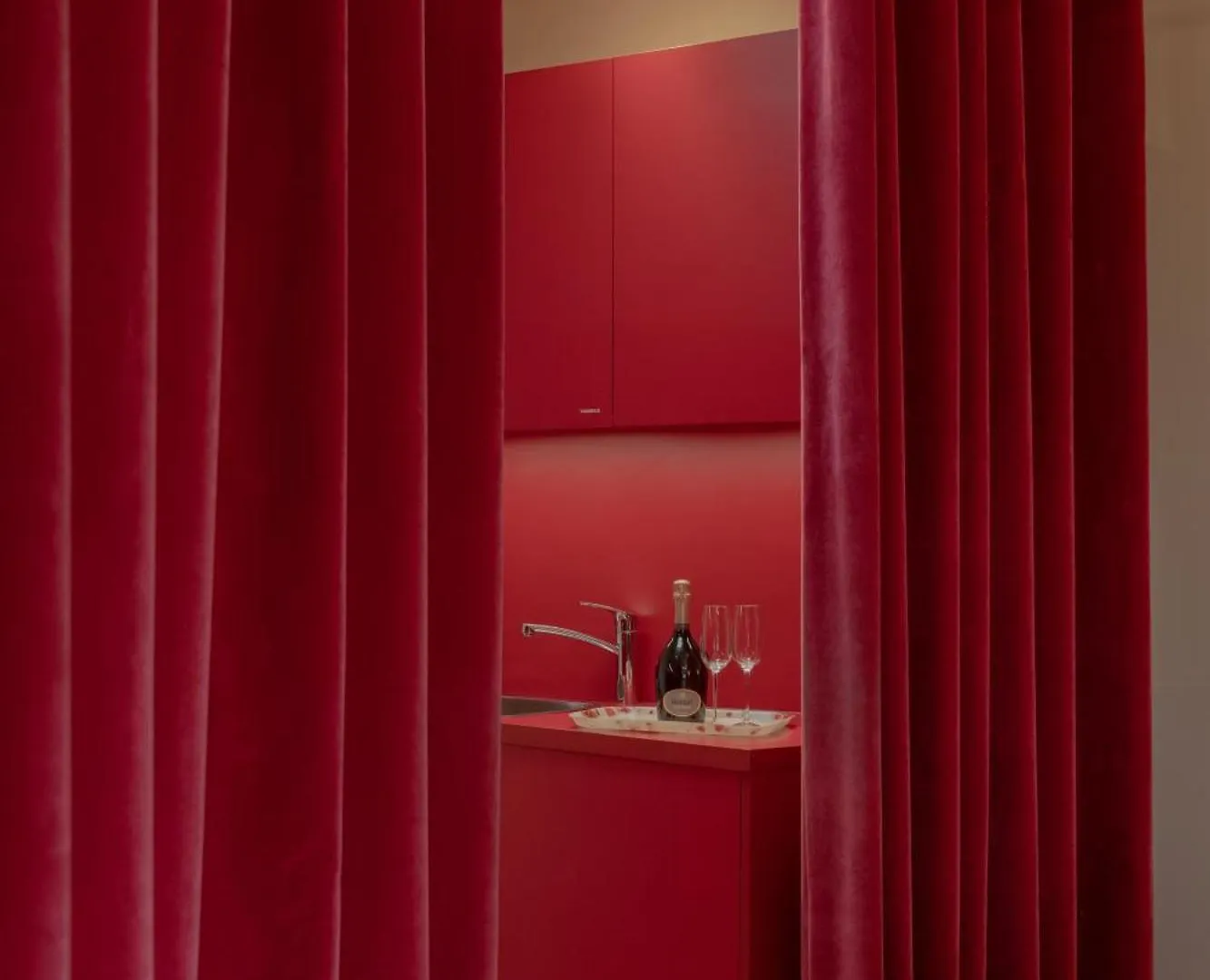 Mihotel Le Gourguillon Lyon Hotel