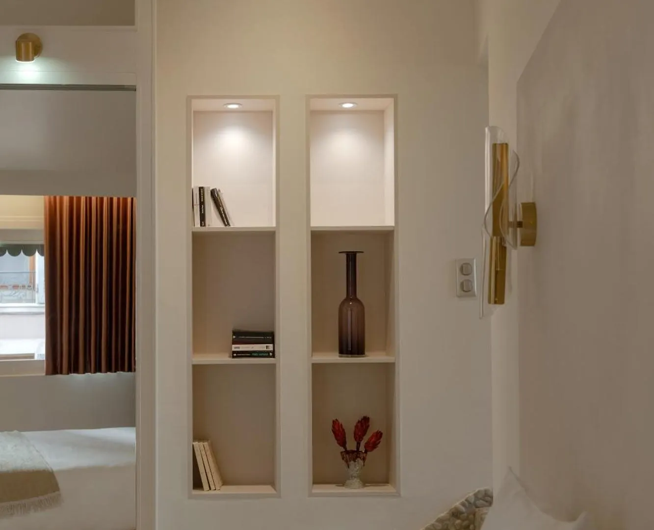 Mihotel Le Gourguillon Lyon 2*,