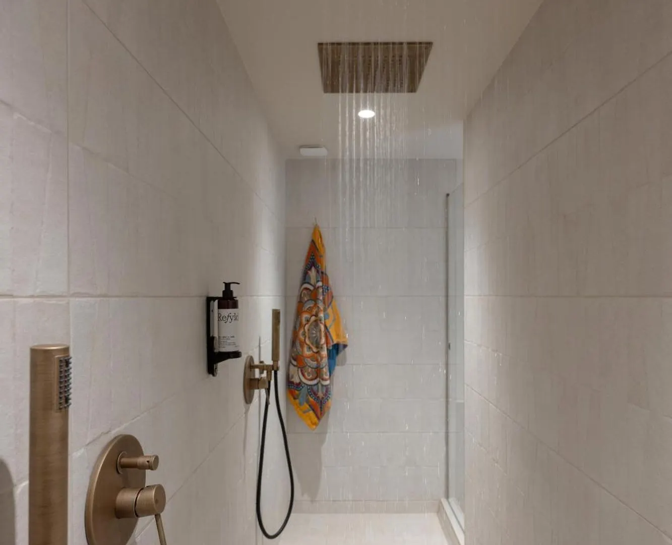 Mihotel Le Gourguillon Lyon Hotel